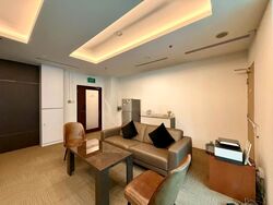 Sunshine Plaza (D7), Office #567965251